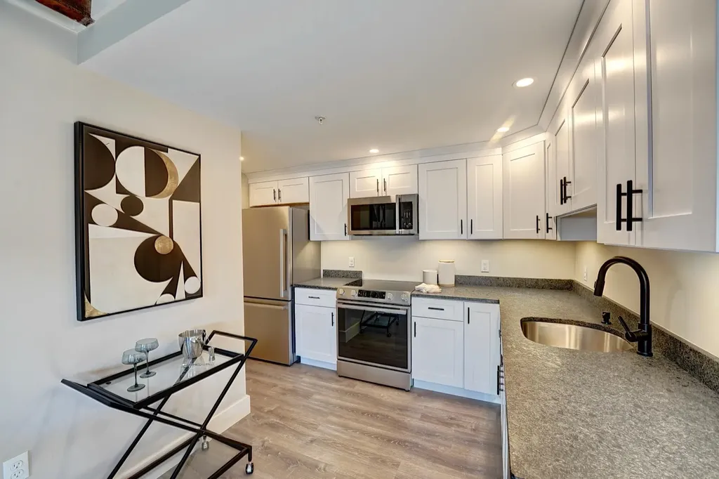 621 Islington Street Portsmouth NH 03801