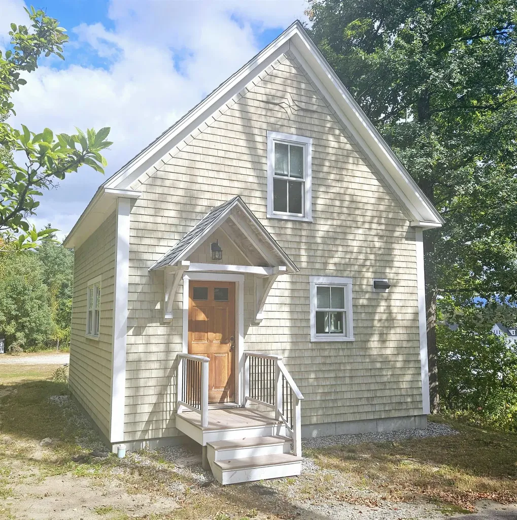 44 Plymouth Street Center Harbor NH 03226