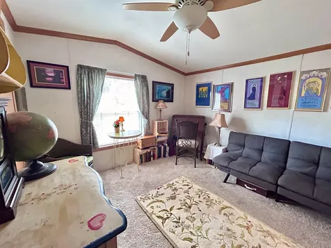 6 S. Fuchsia Drive Rochester NH 03867