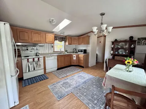 6 S. Fuchsia Drive Rochester NH 03867