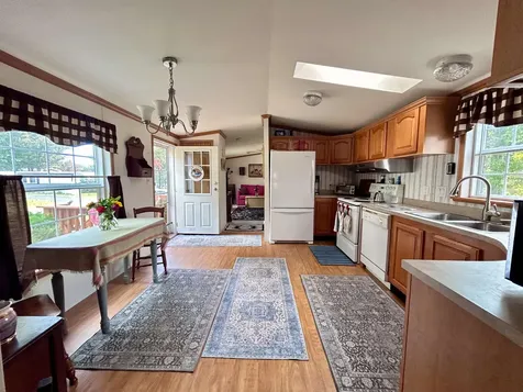 6 S. Fuchsia Drive Rochester NH 03867