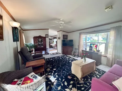 6 S. Fuchsia Drive Rochester NH 03867