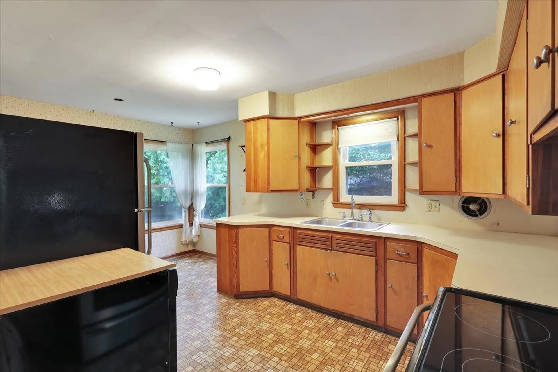 143 Edgemoor Drive Burlington VT 05408