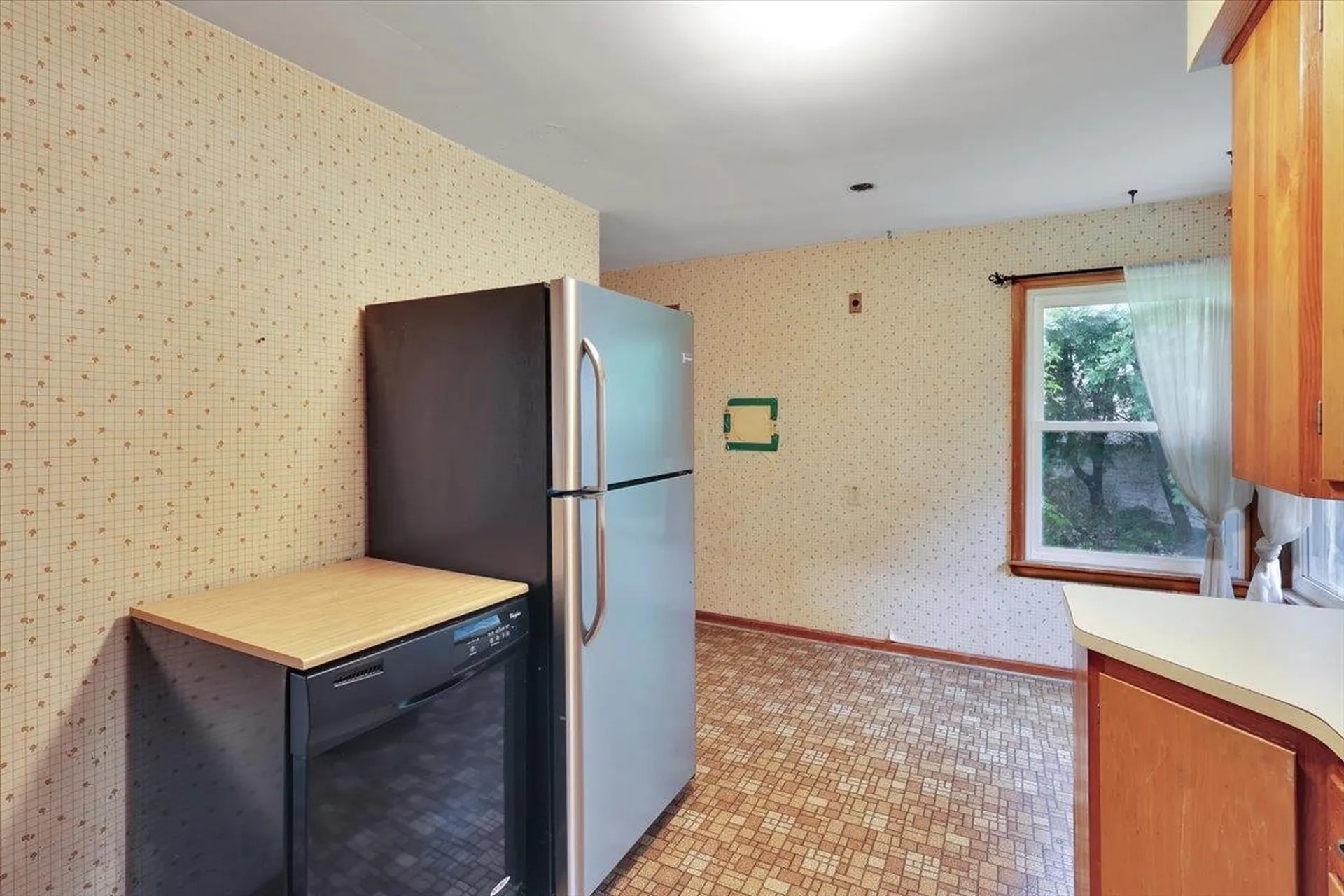 143 Edgemoor Drive Burlington VT 05408