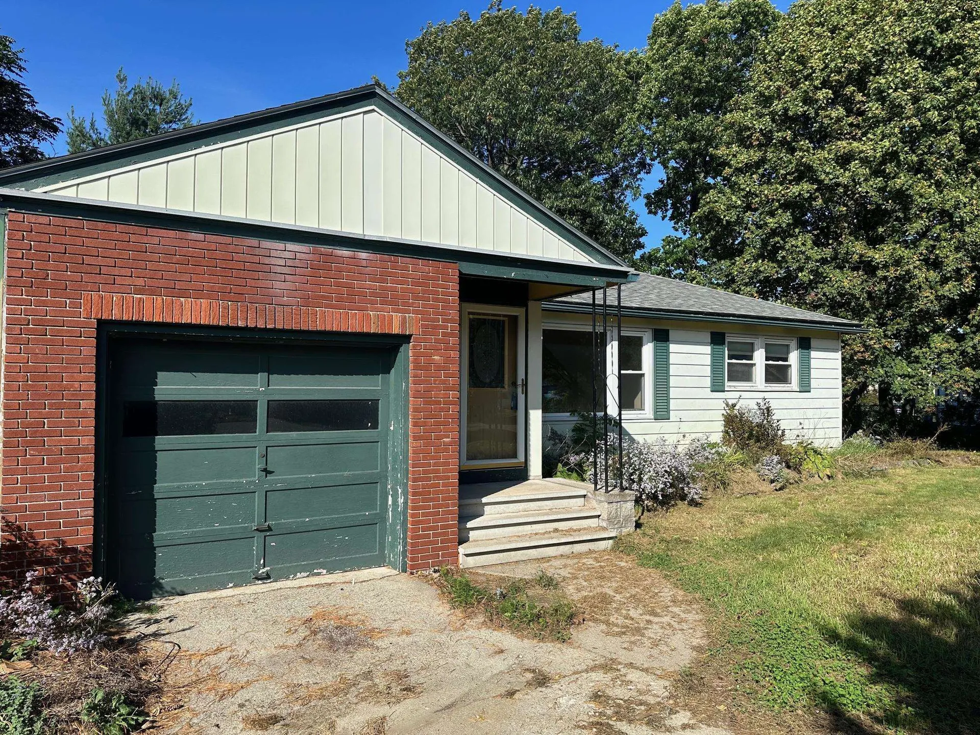 143 Edgemoor Drive Burlington VT 05408