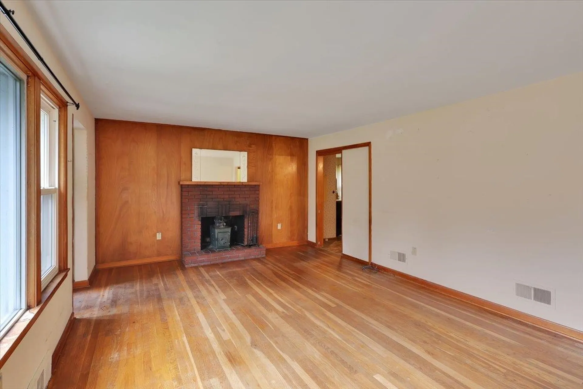 143 Edgemoor Drive Burlington VT 05408