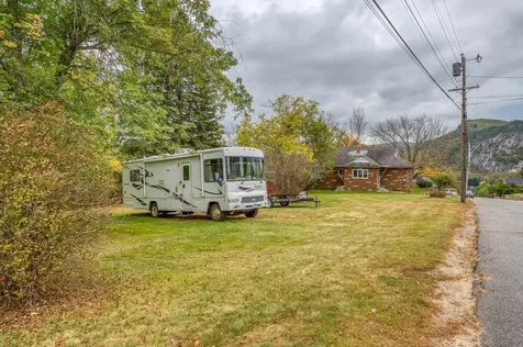 536 Lincoln Avenue Berlin NH 03570