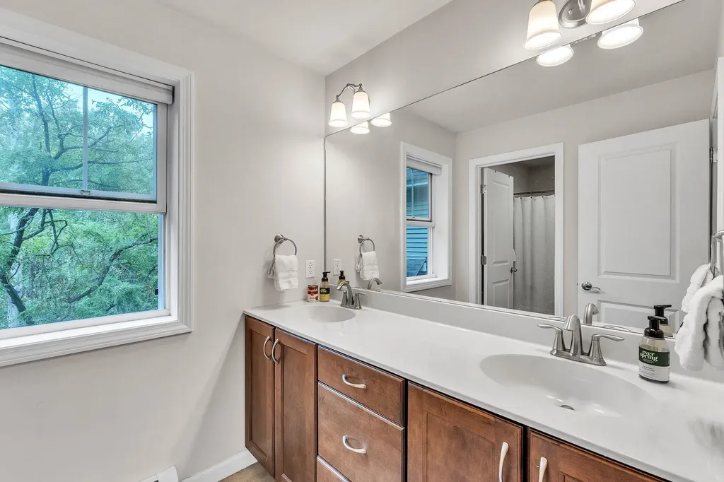 390 Colchester Avenue Burlington VT 05401