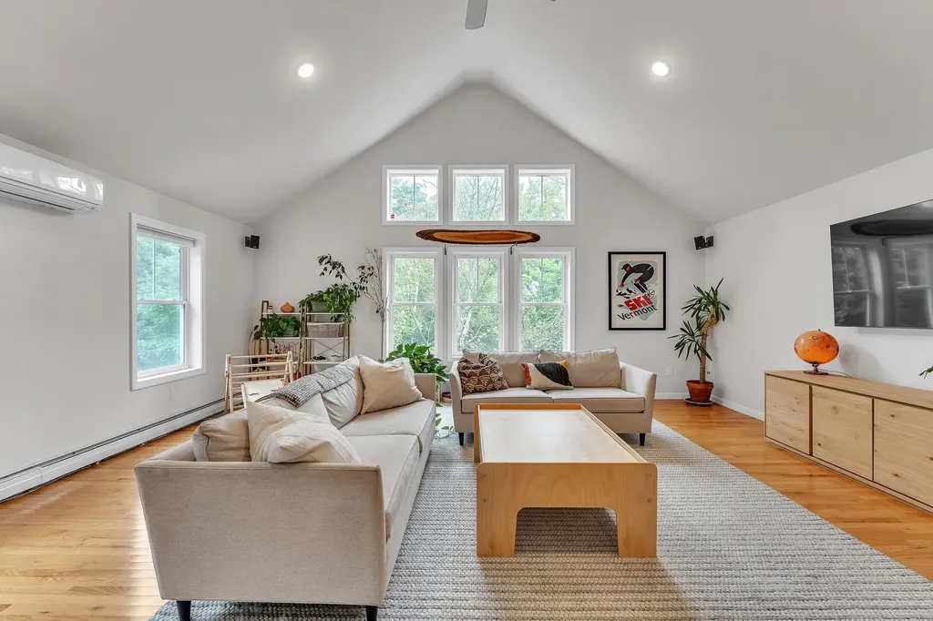 390 Colchester Avenue Burlington VT 05401