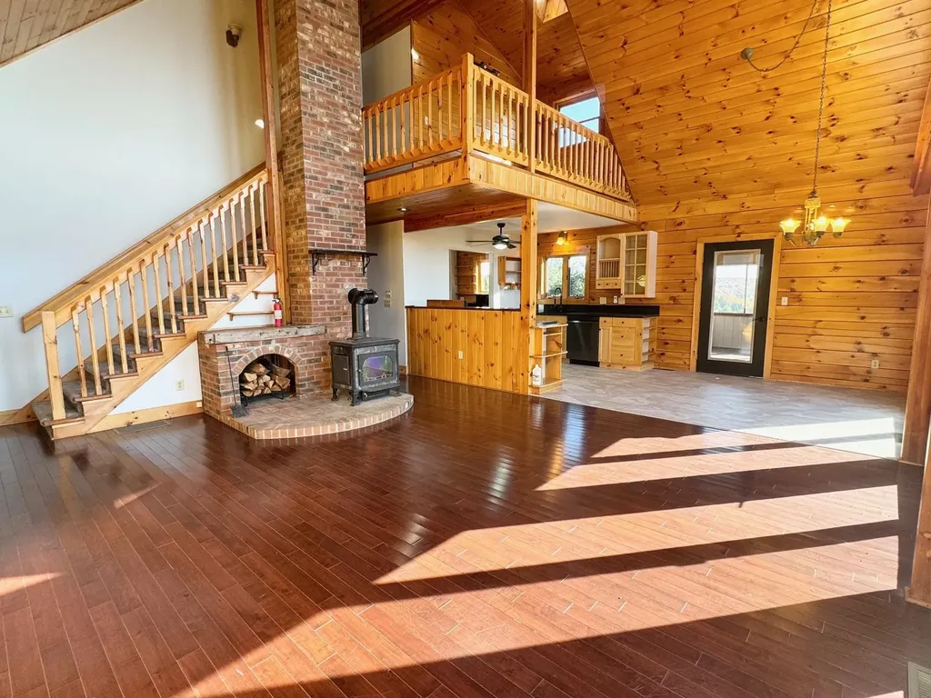 603 Trucott Road Holland VT 05830