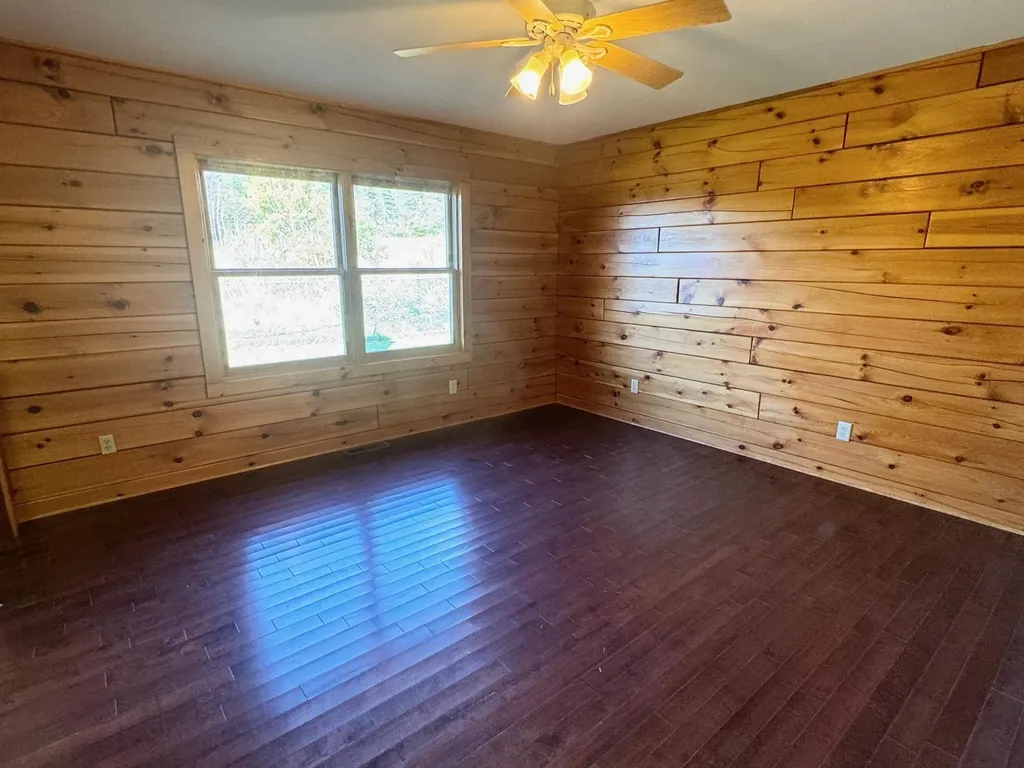 603 Trucott Road Holland VT 05830