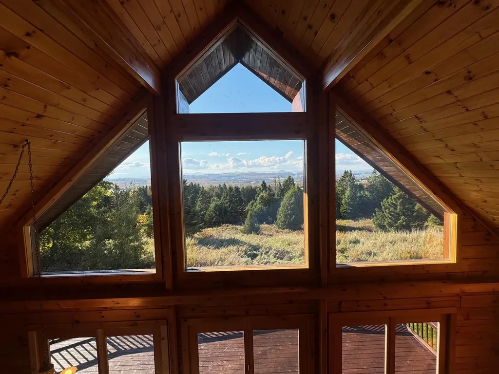 603 Trucott Road Holland VT 05830