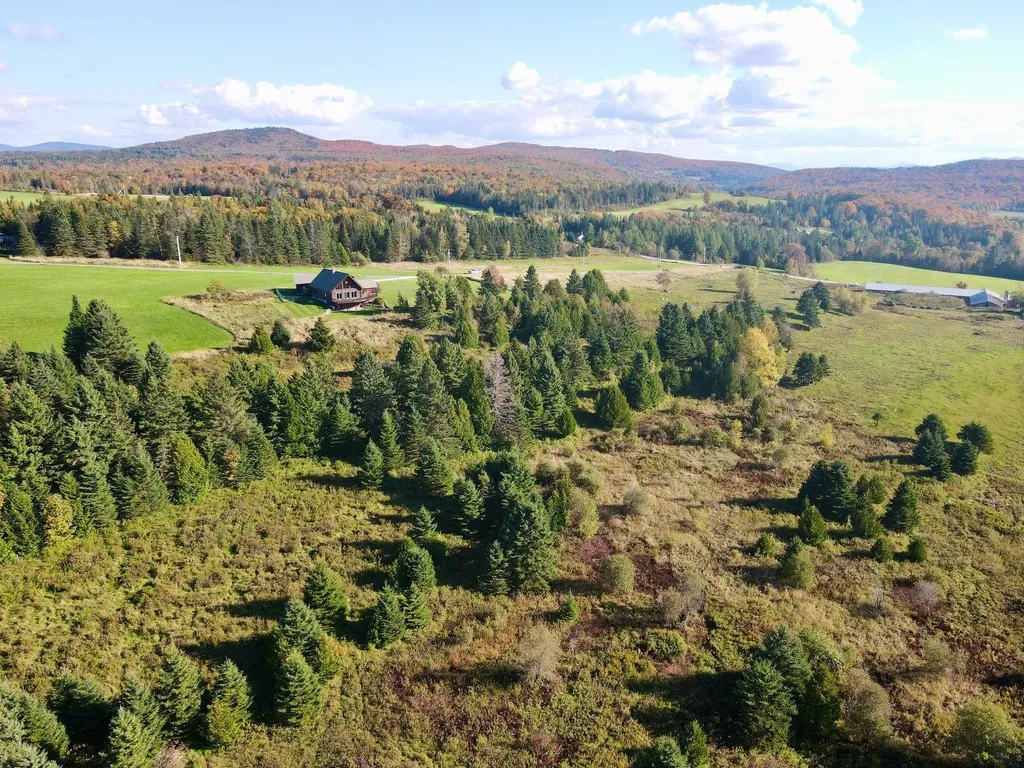 603 Trucott Road Holland VT 05830
