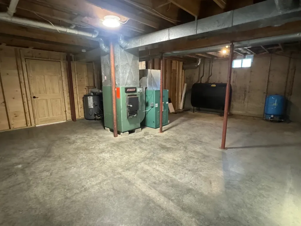 603 Trucott Road Holland VT 05830