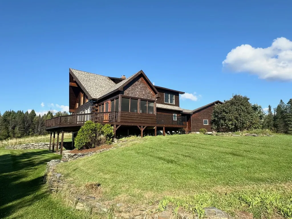 603 Trucott Road Holland VT 05830