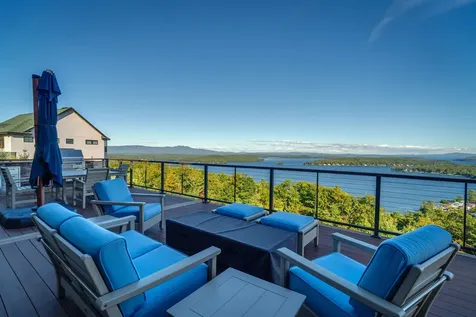 171 Akwa Vista Laconia NH 03246