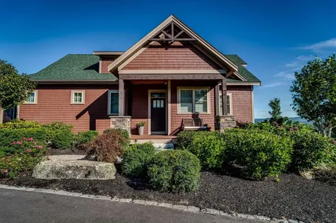 171 Akwa Vista Laconia NH 03246