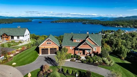 171 Akwa Vista Laconia NH 03246