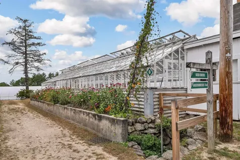 252 Middle Road Tuftonboro NH 03816