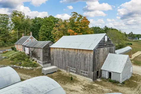 252 Middle Road Tuftonboro NH 03816