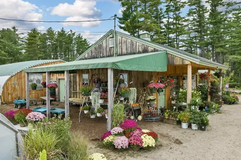 252 Middle Road Tuftonboro NH 03816