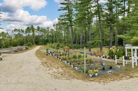 252 Middle Road Tuftonboro NH 03816