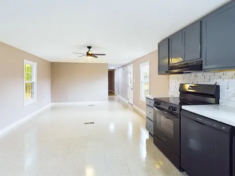 147 Canaan Mobile Home Park Canaan VT 05903