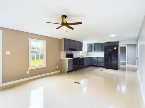 147 Canaan Mobile Home Park Canaan VT 05903