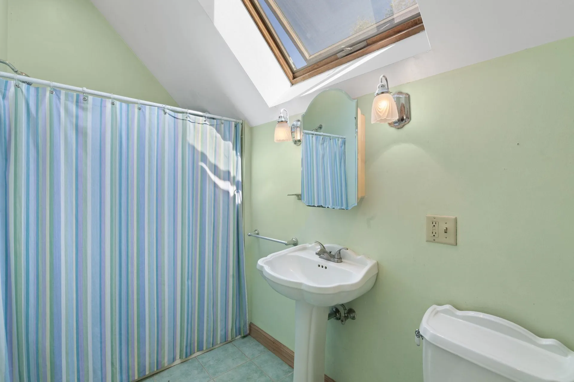 60 Moonlight Lane Brattleboro VT 05301