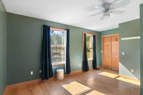 60 Moonlight Lane Brattleboro VT 05301