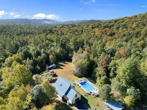 60 Moonlight Lane Brattleboro VT 05301