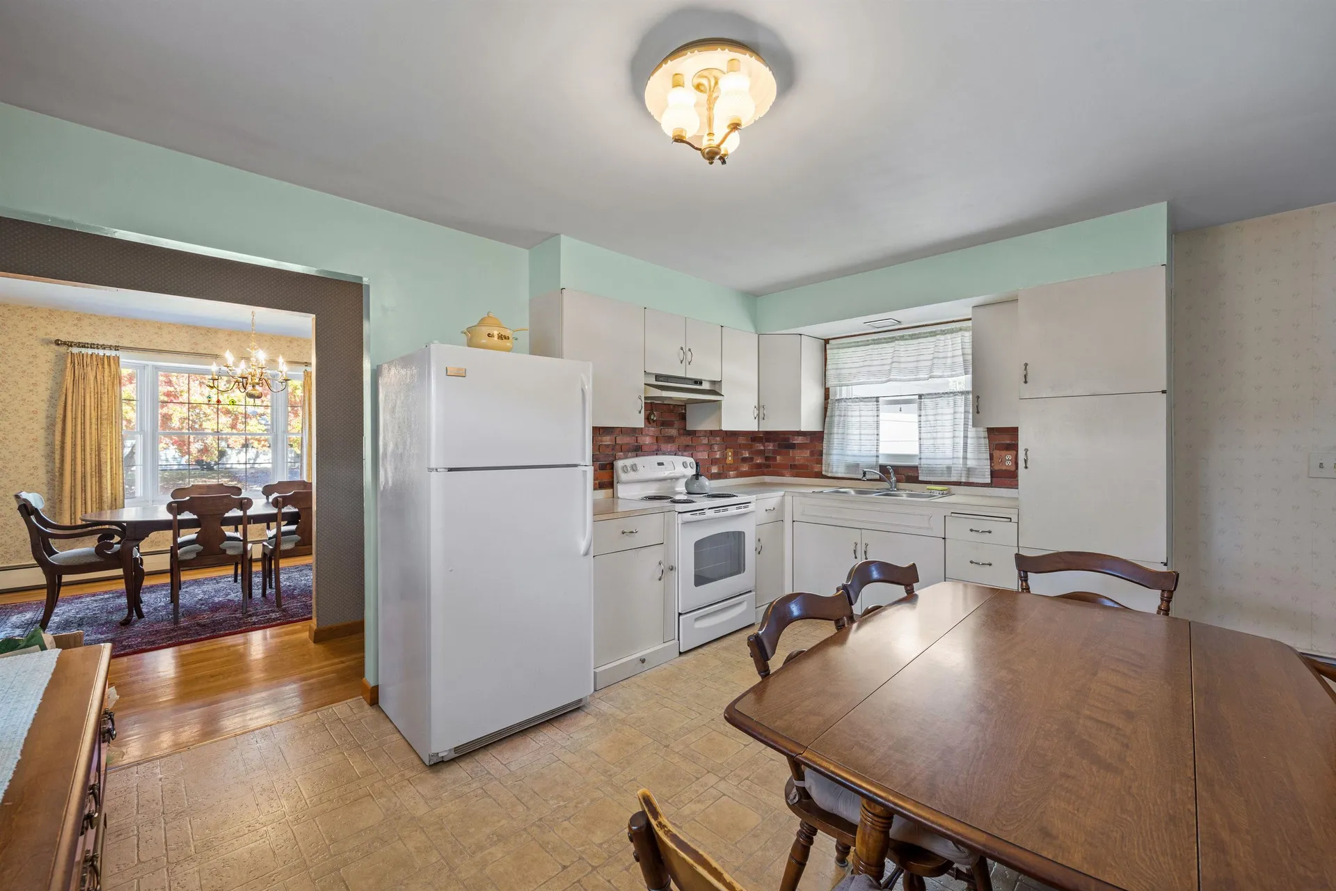 1 Renarl Avenue Pembroke NH 03275