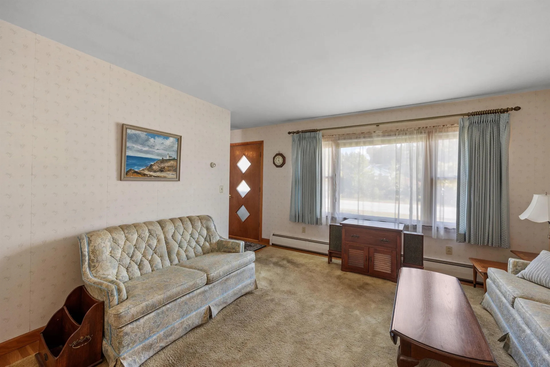 1 Renarl Avenue Pembroke NH 03275