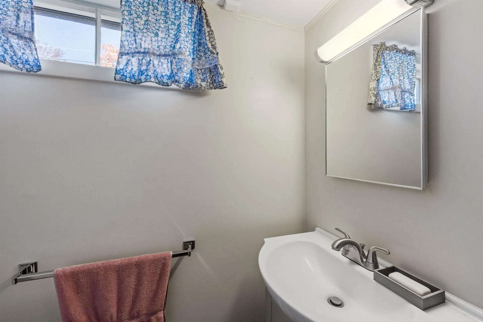 1 Renarl Avenue Pembroke NH 03275
