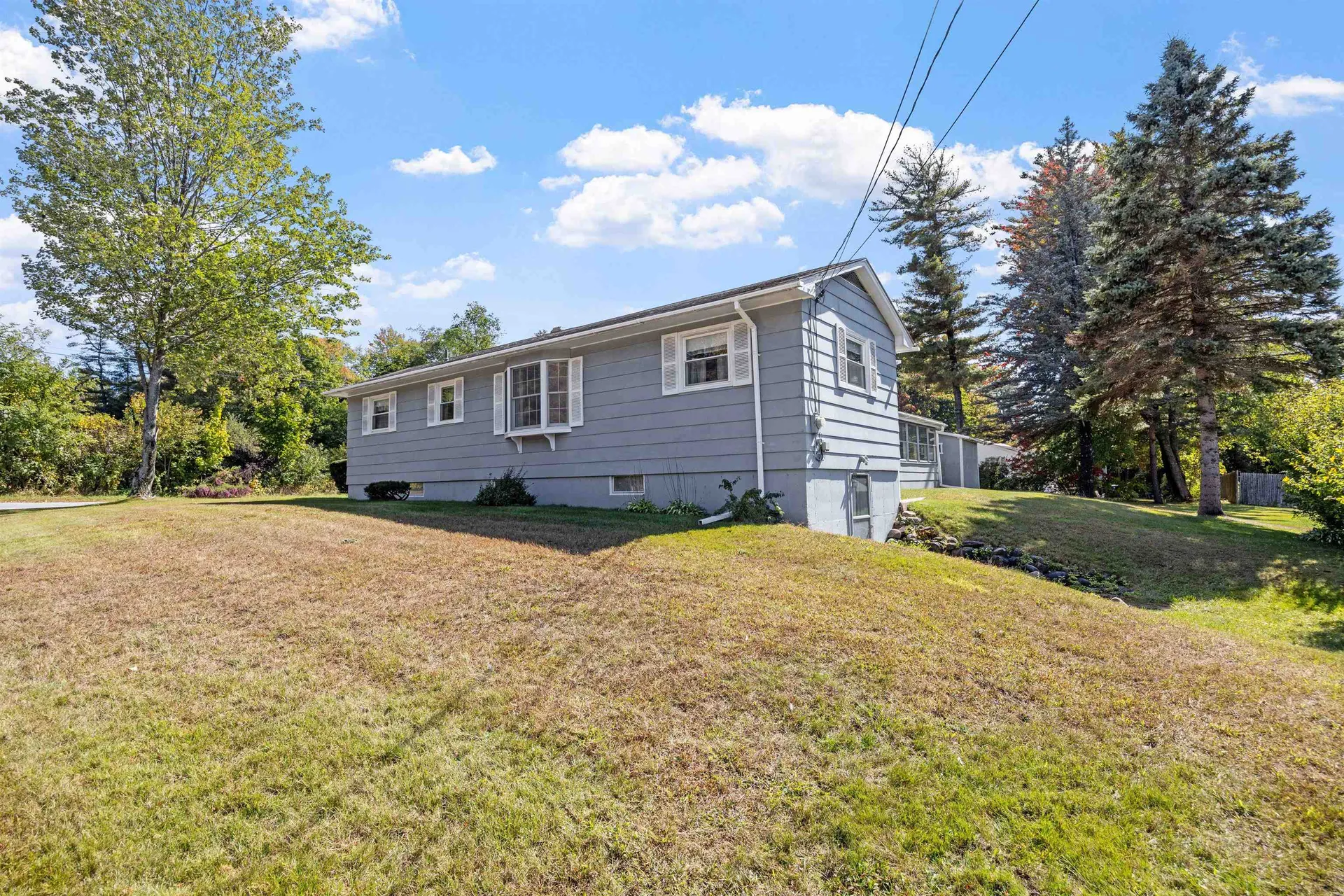 1 Renarl Avenue Pembroke NH 03275