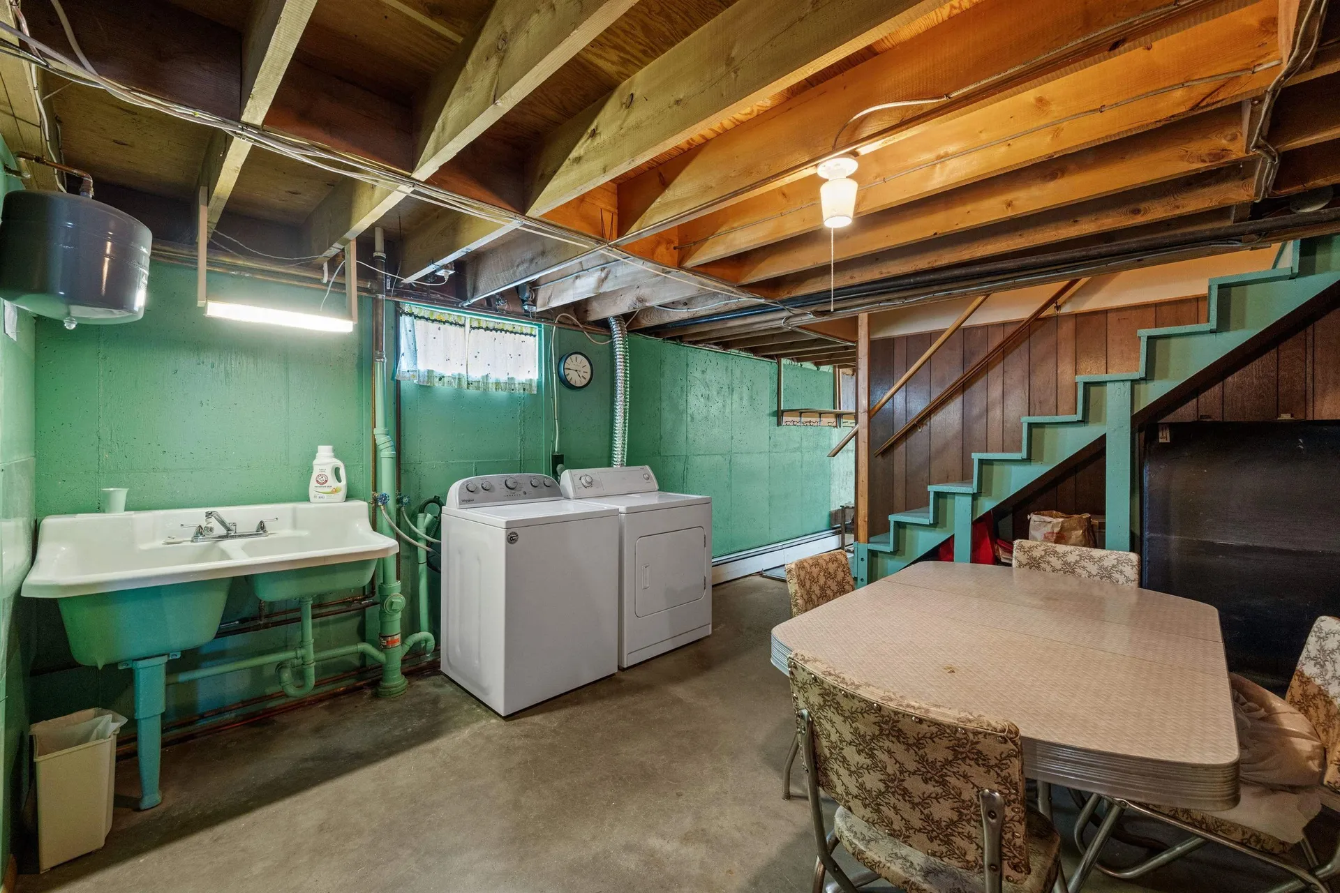 1 Renarl Avenue Pembroke NH 03275