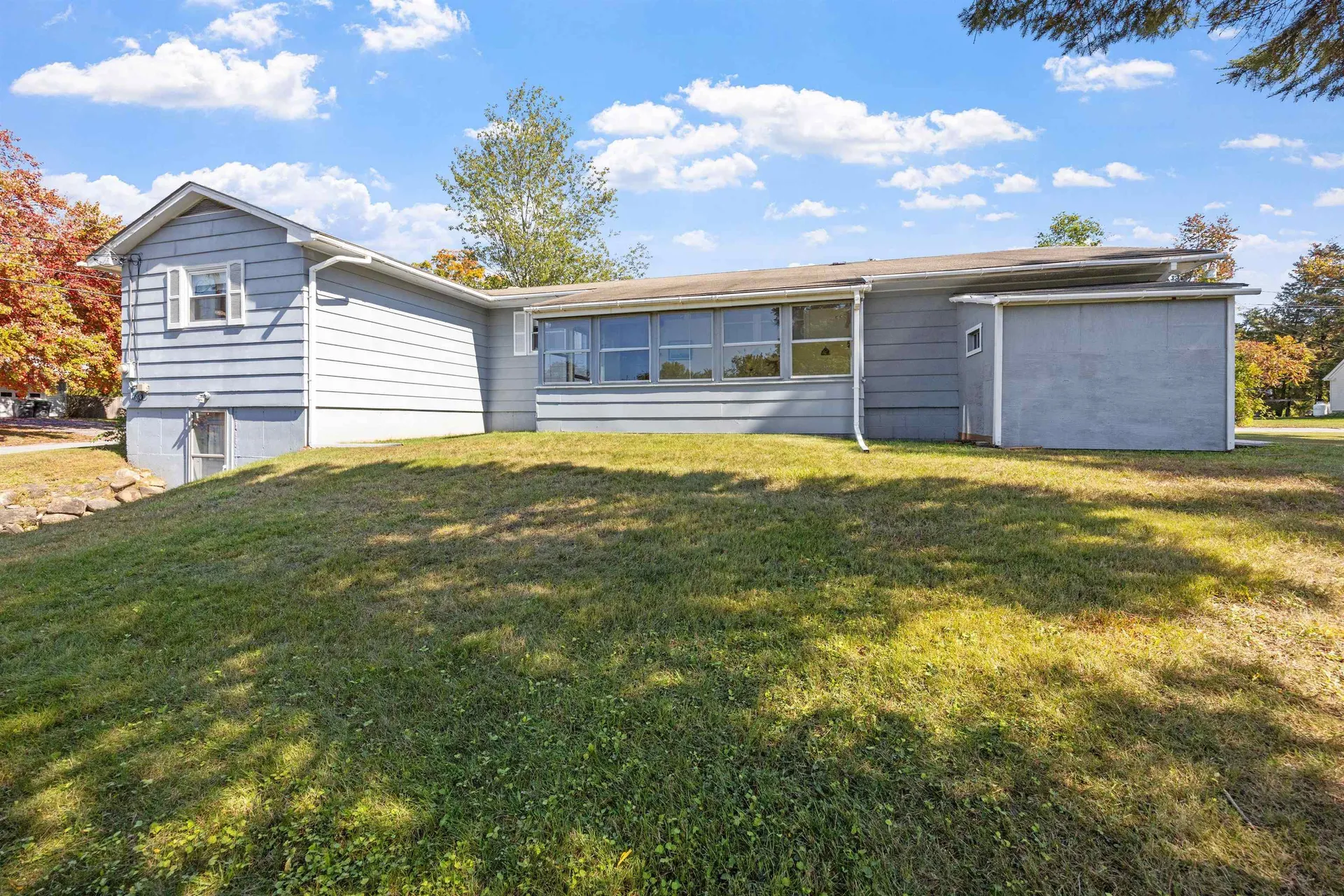 1 Renarl Avenue Pembroke NH 03275