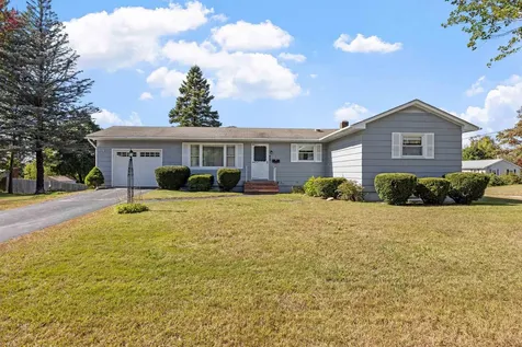 1 Renarl Avenue Pembroke NH 03275