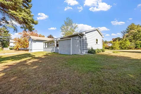 1 Renarl Avenue Pembroke NH 03275