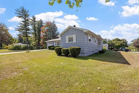 1 Renarl Avenue Pembroke NH 03275