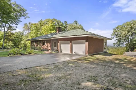 594 Belknap Mountain Road Gilford NH 03249