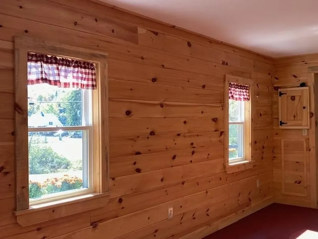 8 Plain Road Dummer NH 03588