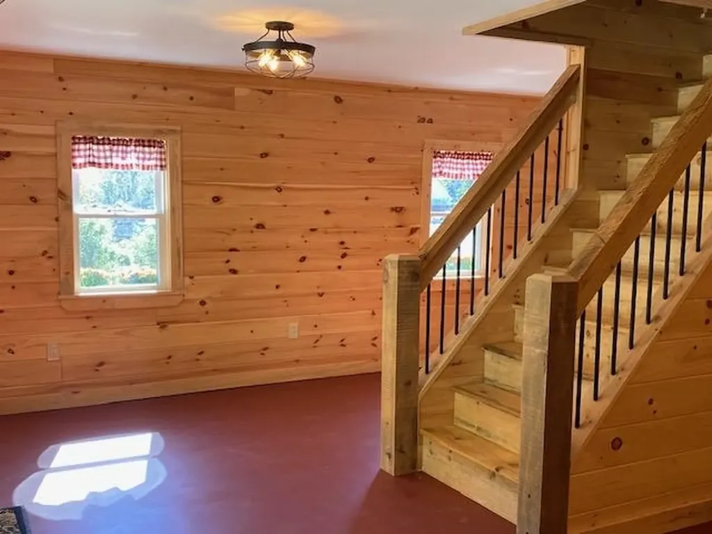 8 Plain Road Dummer NH 03588