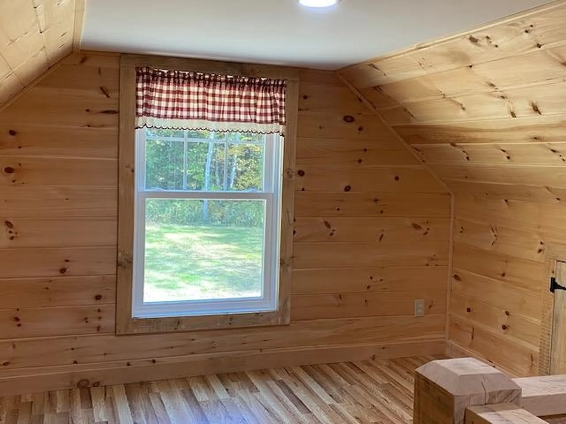 8 Plain Road Dummer NH 03588