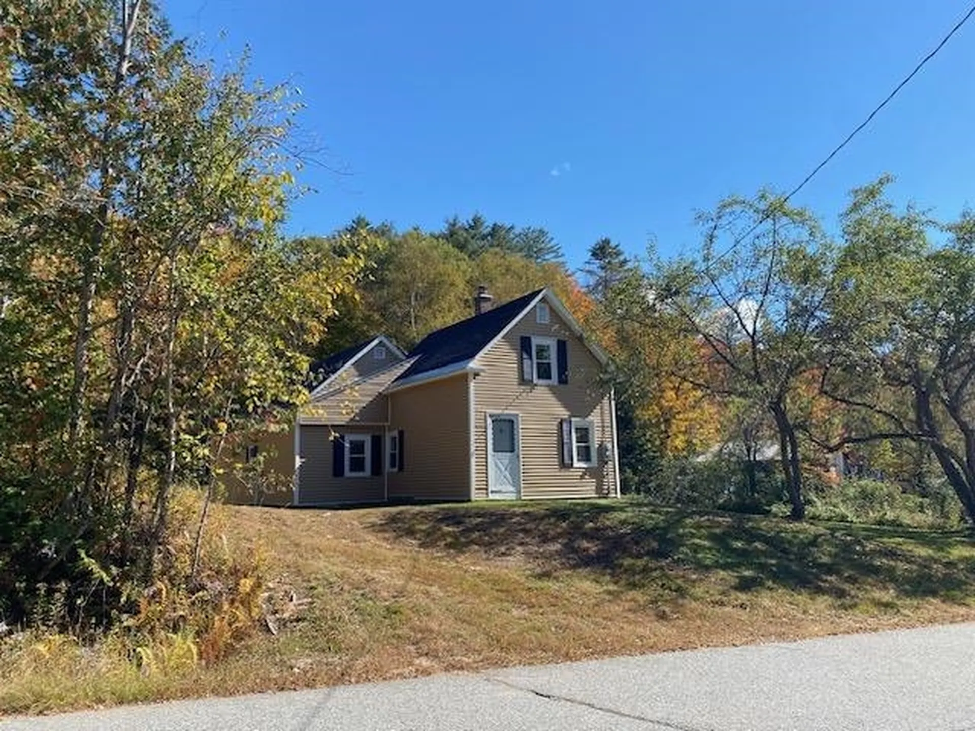 8 Plain Road Dummer NH 03588