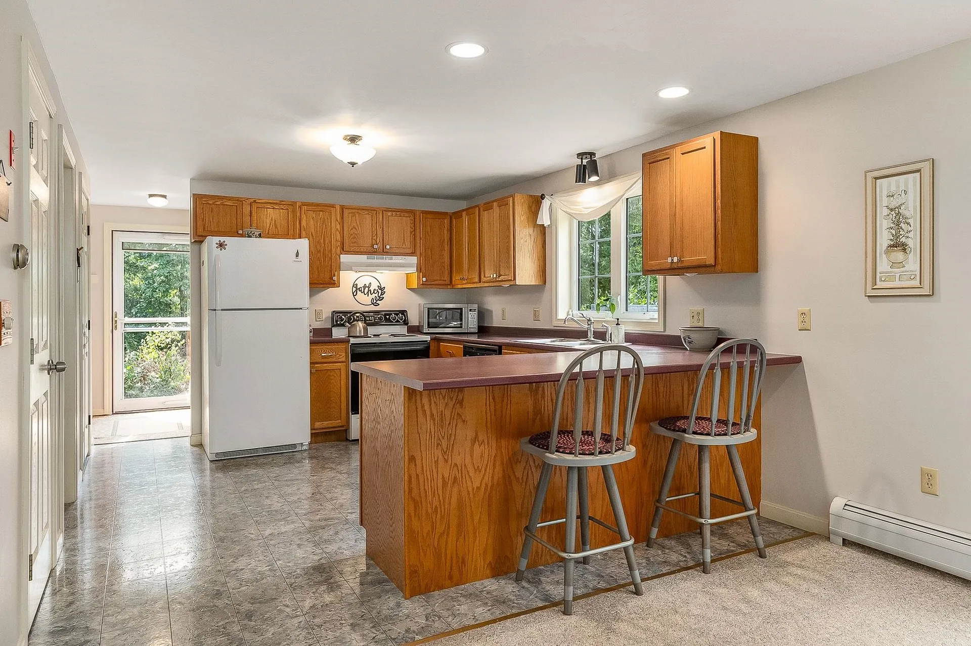 68 Tamarack Road Lee NH 03861