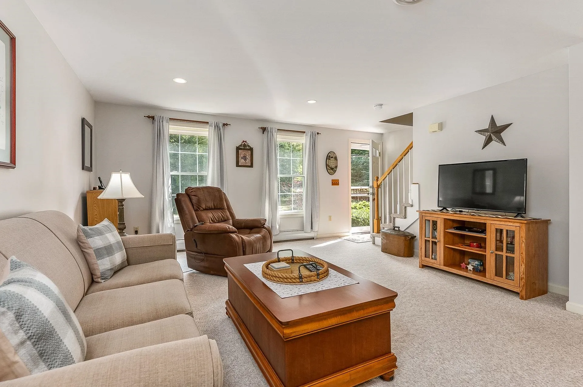 68 Tamarack Road Lee NH 03861