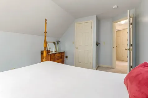 68 Tamarack Road Lee NH 03861