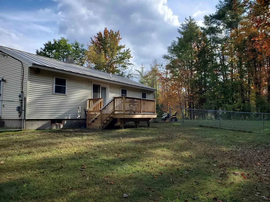 177 Lapan Circle Enfield NH 03748