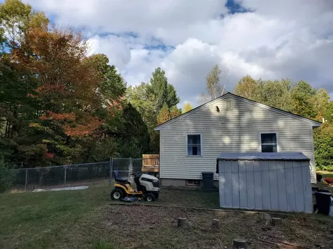 177 Lapan Circle Enfield NH 03748